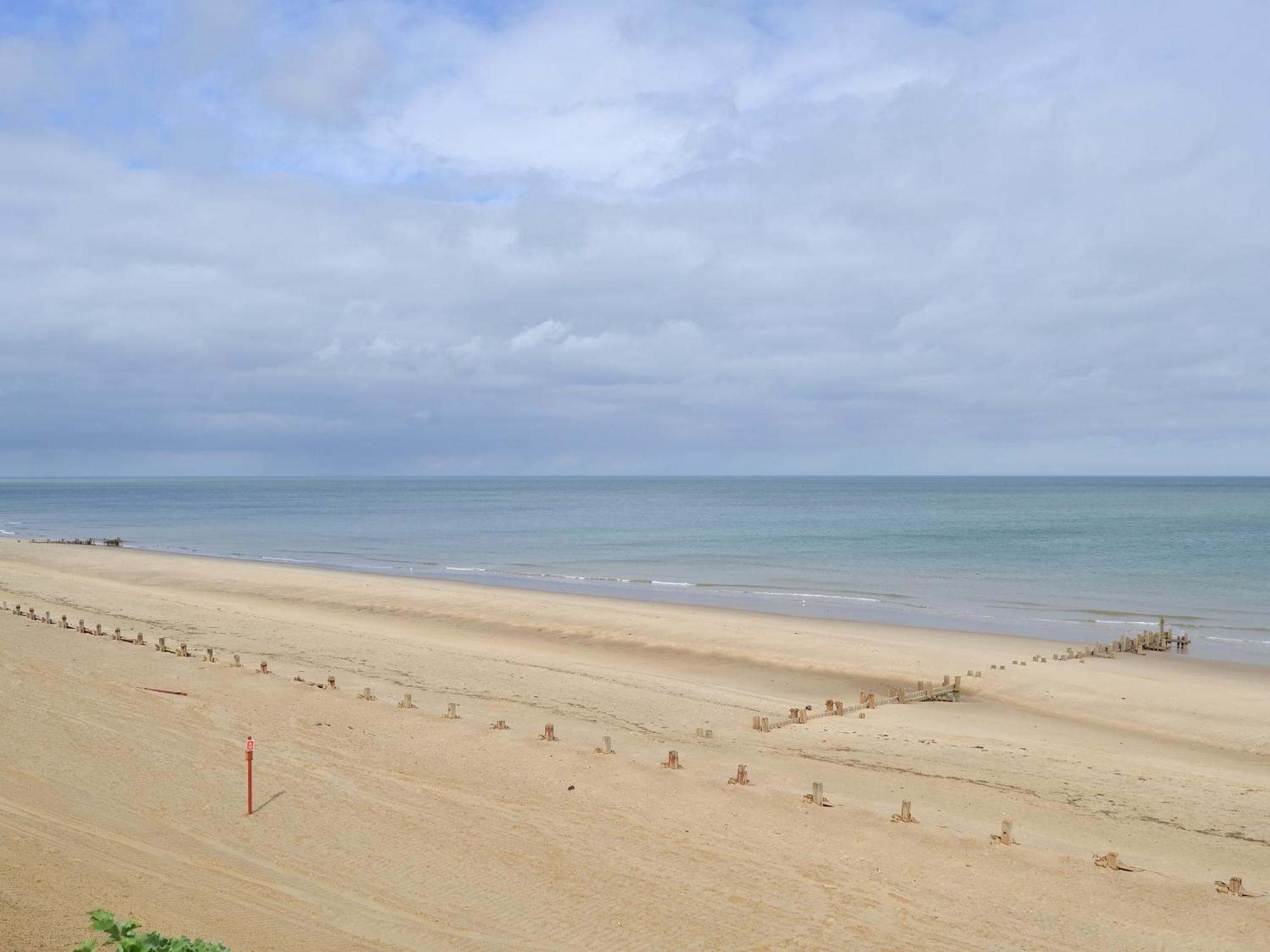 Villa Hollyhocks Walcott  Esterno foto